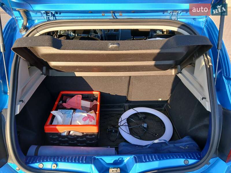 Хетчбек Renault Sandero 2015 в Львові