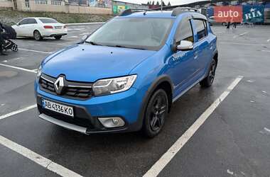 Хэтчбек Renault Sandero 2018 в Виннице