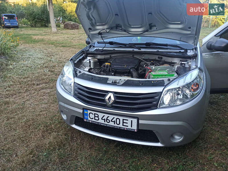 Хэтчбек Renault Sandero 2009 в Прилуках фото 2 Хэтчбек Renault Sandero 2009 в Прилуках