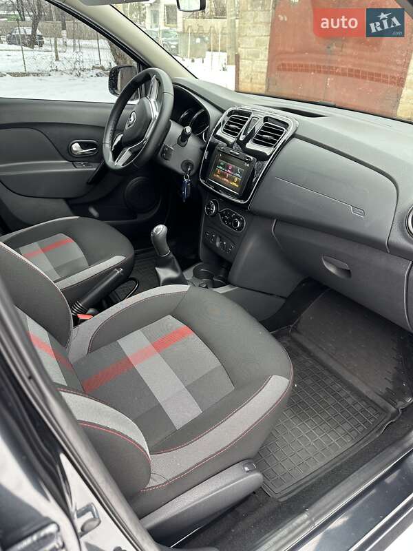 Хетчбек Renault Sandero 2020 в Кривому Розі фото 9 Хетчбек Renault Sandero 2020 в Кривому Розі