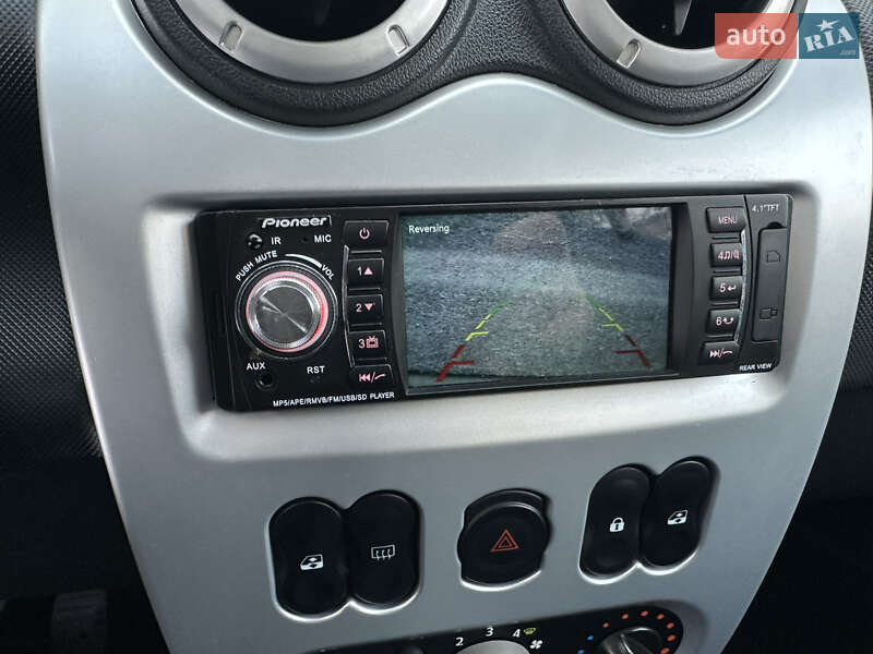 Хетчбек Renault Sandero 2012 в Києві фото 70 Хетчбек Renault Sandero 2012 в Києві