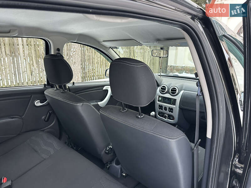 Хетчбек Renault Sandero 2012 в Києві фото 78 Хетчбек Renault Sandero 2012 в Києві