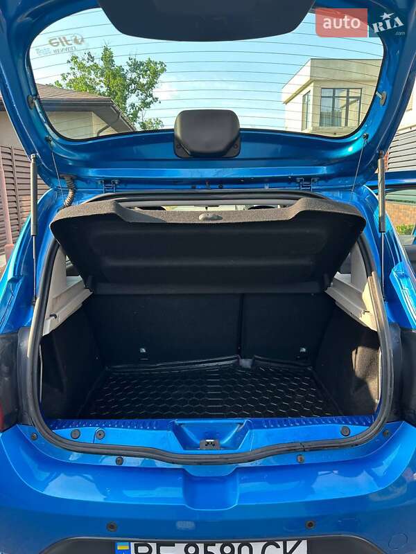 Хэтчбек Renault Sandero 2019 в Одессе