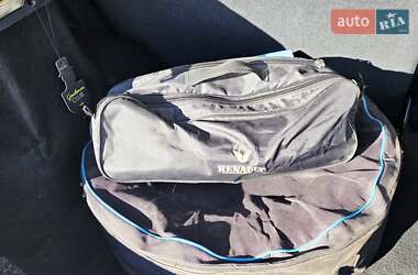 Хэтчбек Renault Sandero 2011 в Киеве