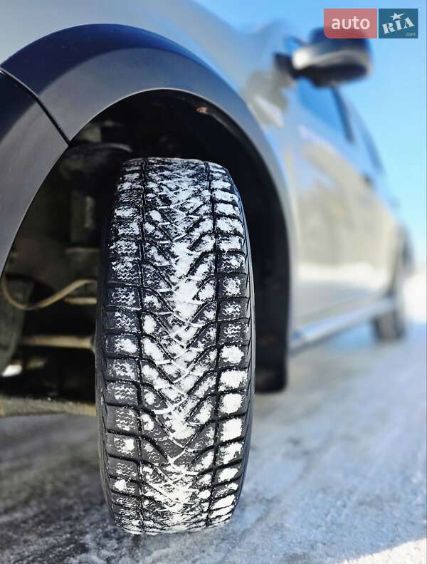 Хэтчбек Renault Sandero 2011 в Киеве