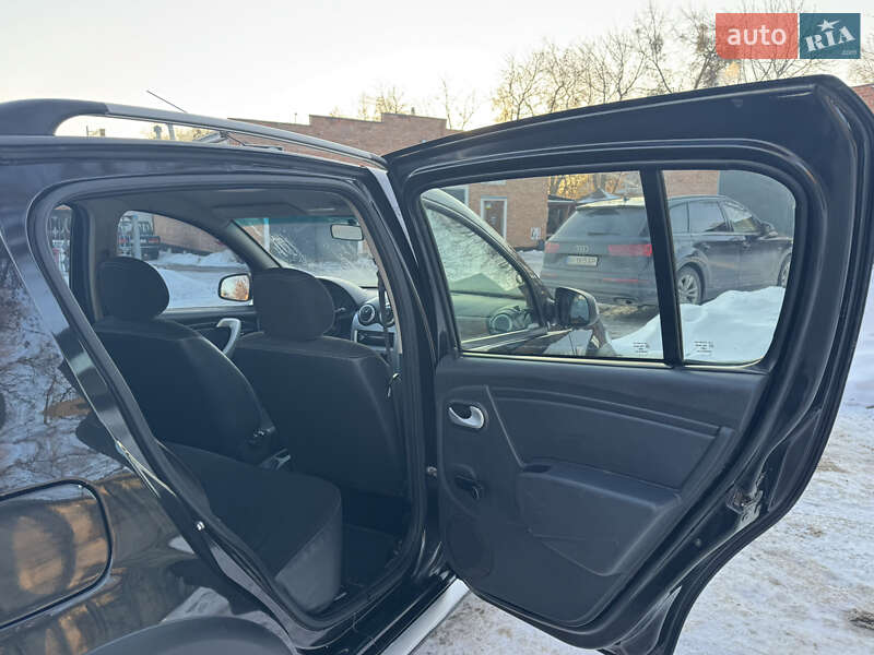 Хэтчбек Renault Sandero 2013 в Лубнах