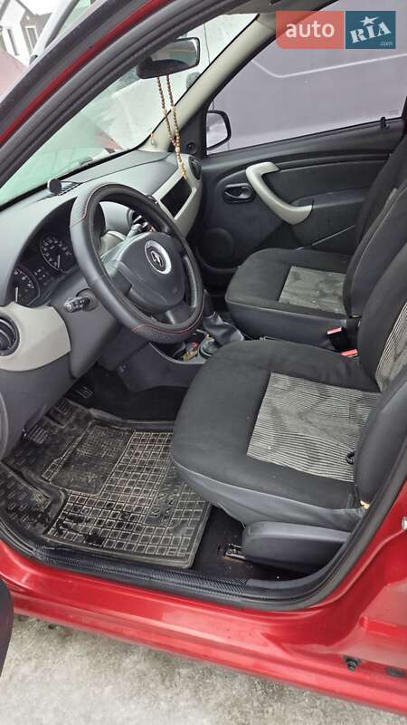 Хэтчбек Renault Sandero 2010 в Белой Церкви фото 9 Хэтчбек Renault Sandero 2010 в Белой Церкви