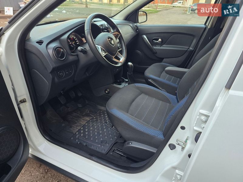 Хэтчбек Renault Sandero 2020 в Мукачево