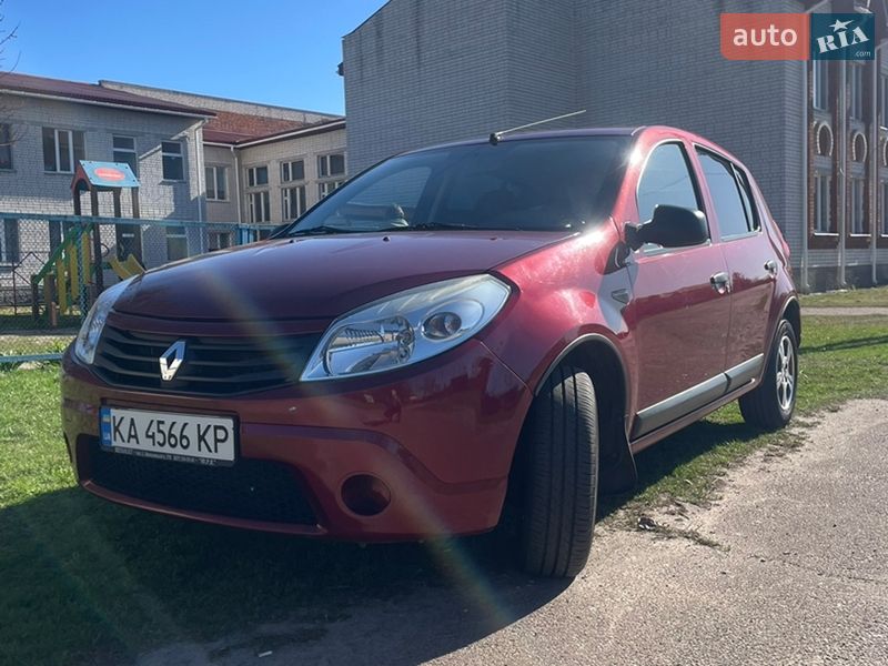 Renault Sandero 2011 Renault Sandero 2011