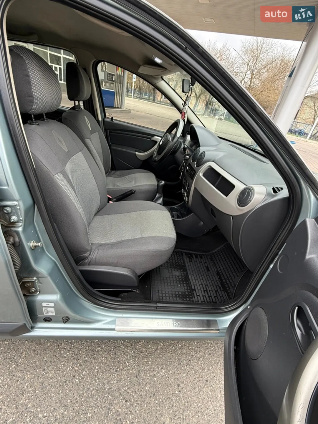 2011 Renault Sandero - мініатюра 13