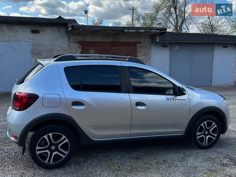 Хетчбек Renault Sandero 2020 в Кривому Розі фото 8 Хетчбек Renault Sandero 2020 в Кривому Розі