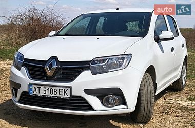 Хетчбек Renault Sandero 2020 в Надвірній