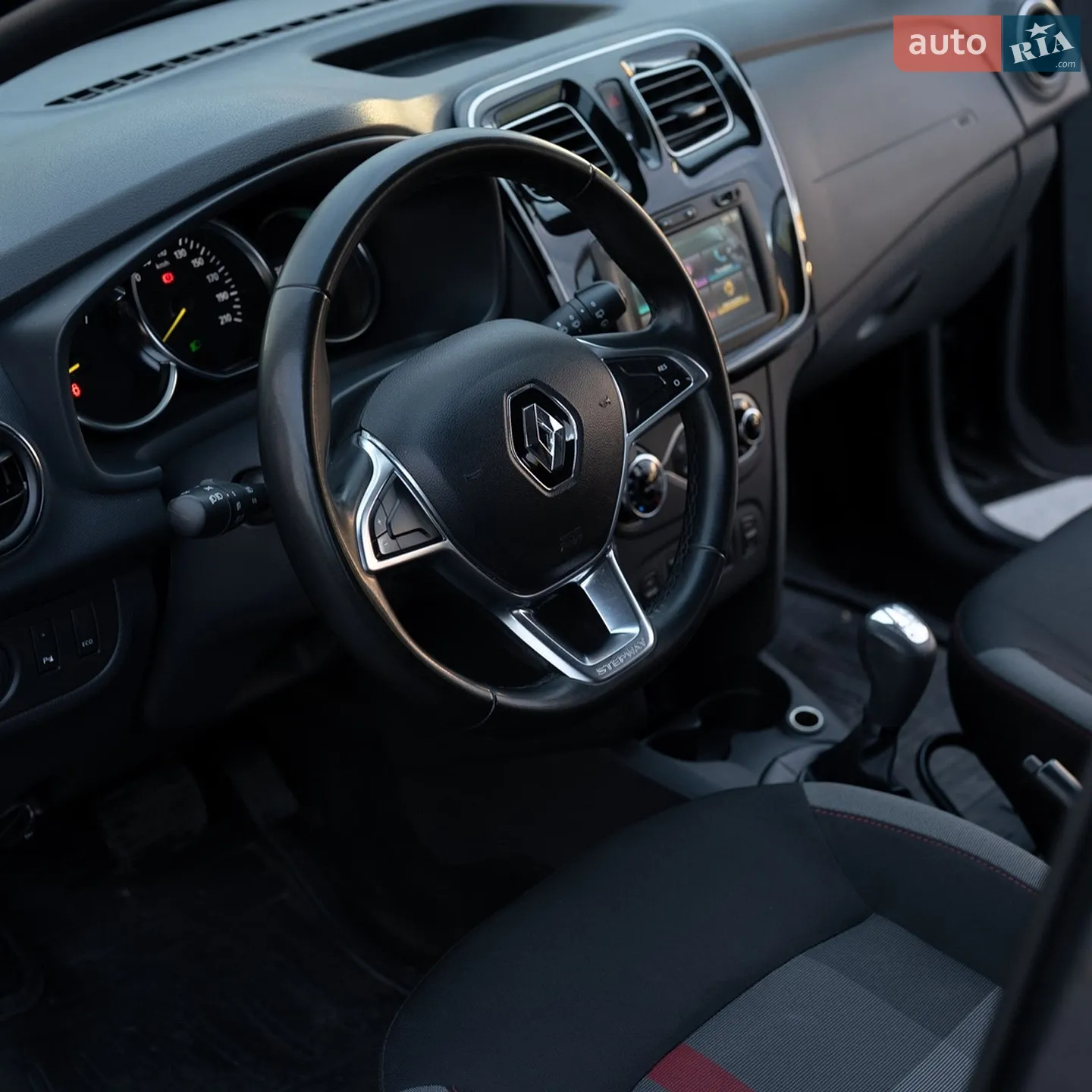 2019 Renault Sandero - мініатюра 12