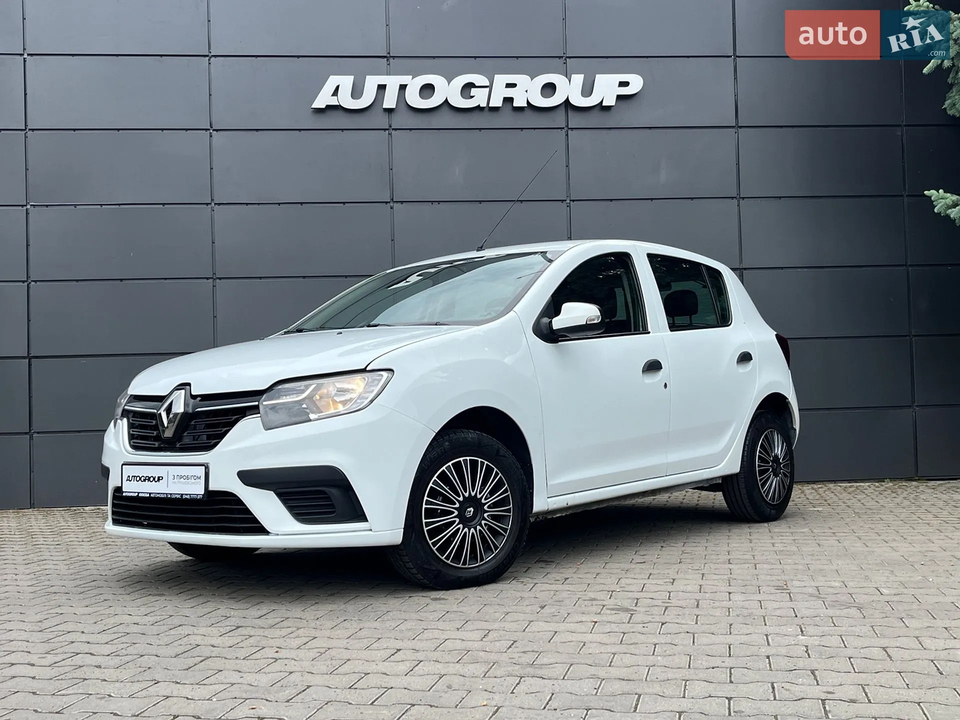 2019 Renault Sandero - мініатюра 2
