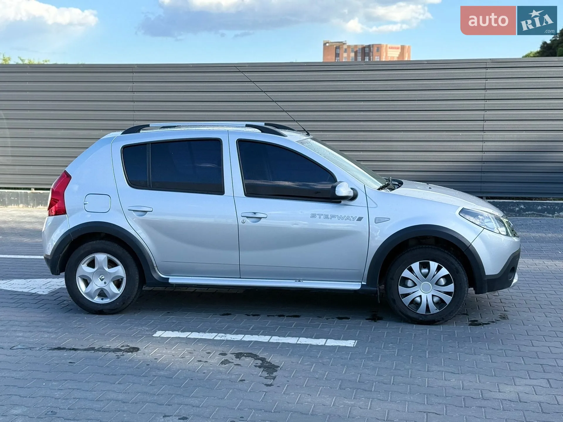 2013 Renault Sandero - мініатюра 12