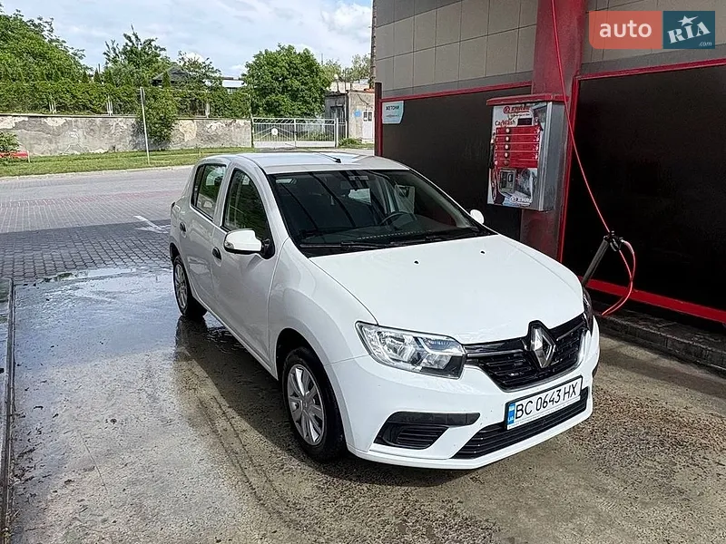 Renault Sandero