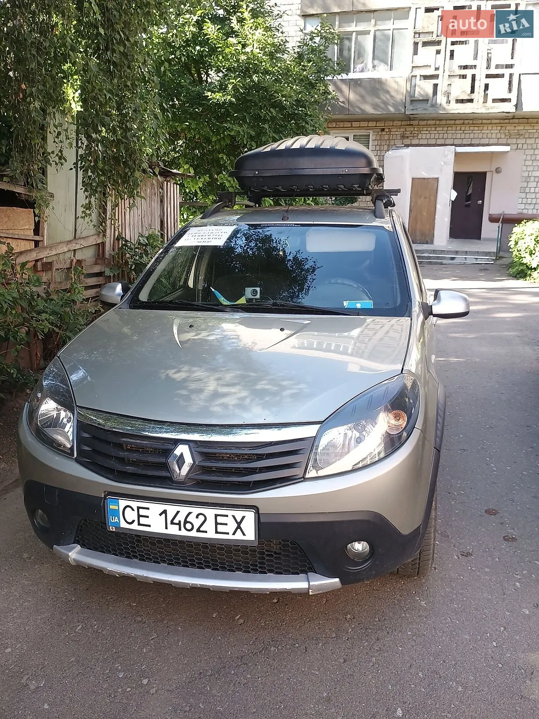 2011 Renault Sandero - фото 1