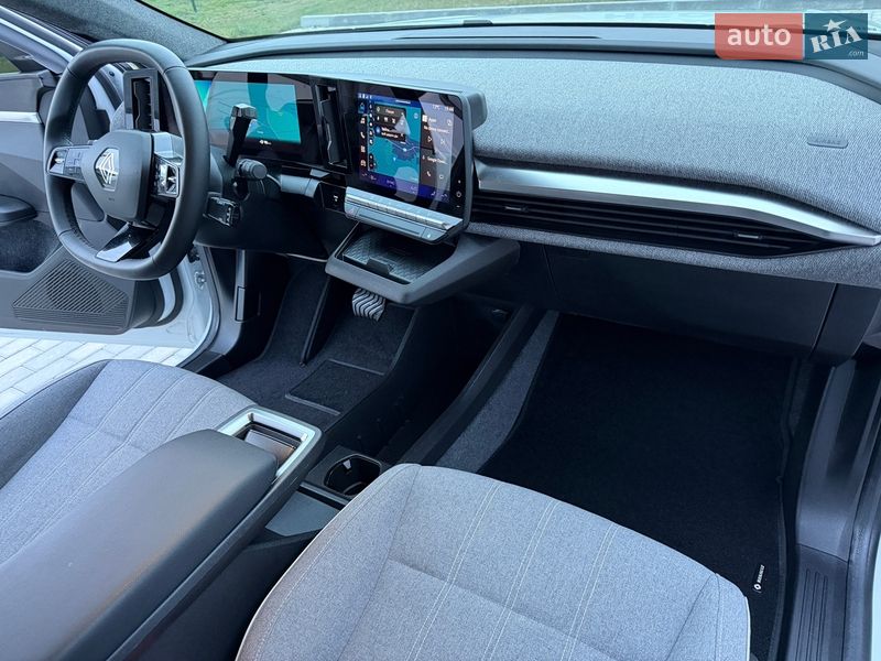 Внедорожник / Кроссовер Renault Scenic E-Tech 2024 в Львове