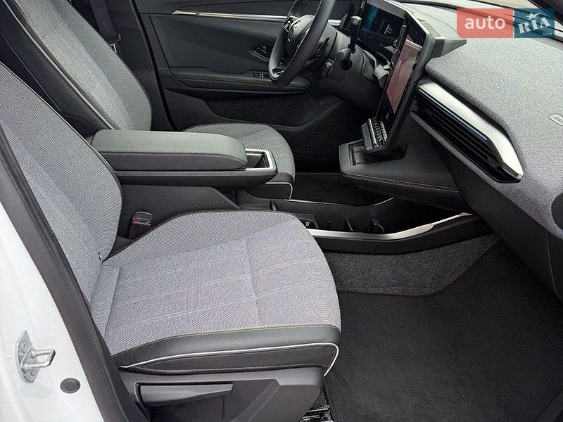 Внедорожник / Кроссовер Renault Scenic E-Tech 2025 в Ровно
