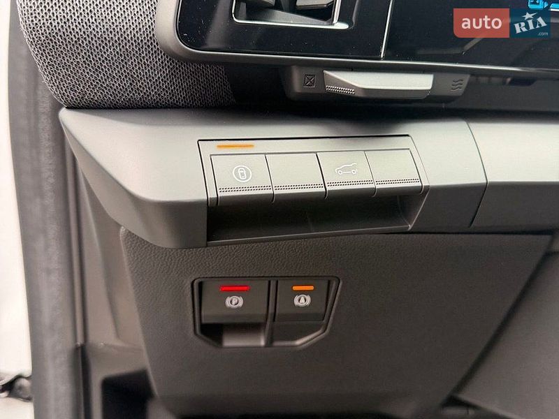 Внедорожник / Кроссовер Renault Scenic E-Tech 2025 в Ровно