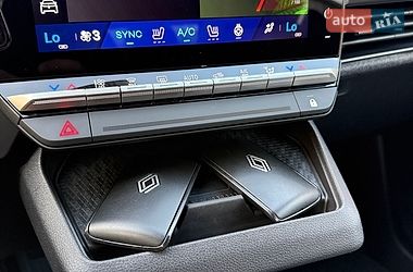 Внедорожник / Кроссовер Renault Scenic E-Tech 2024 в Ровно