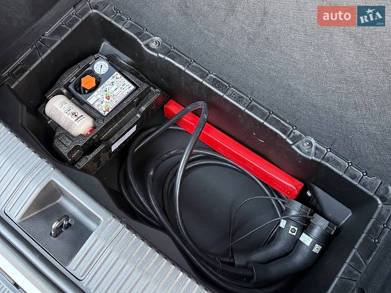 Внедорожник / Кроссовер Renault Scenic E-Tech 2024 в Ровно