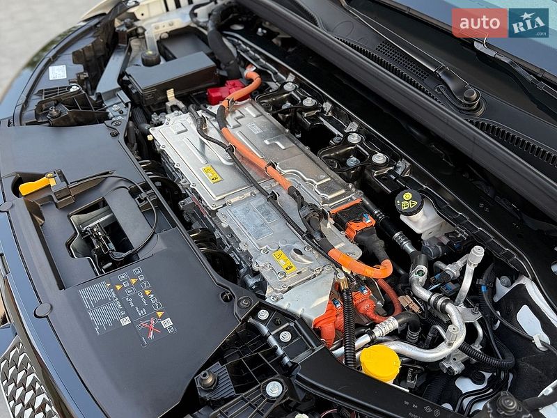 Позашляховик / Кросовер Renault Scenic E-Tech 2024 в Рівному фото 56 Позашляховик / Кросовер Renault Scenic E-Tech 2024 в Рівному