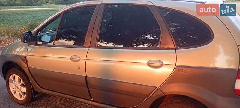 Минивэн Renault Scenic RX4 2002 в Кагарлыке