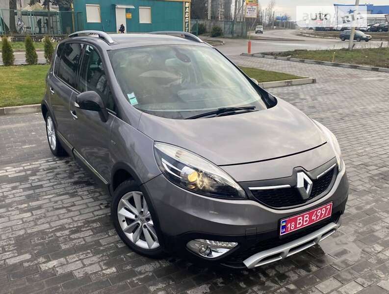 Минивэн Renault Scenic XMOD 2013 в 