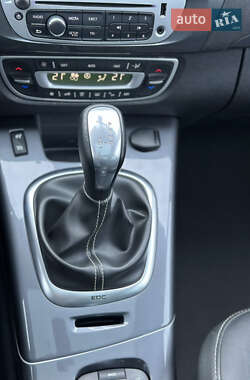 Минивэн Renault Scenic XMOD 2013 в 