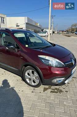 Мінівен Renault Scenic XMOD 2014 в 