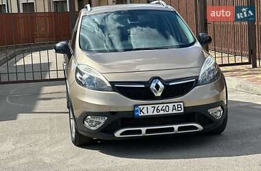 Минивэн Renault Scenic XMOD 2013 в 
