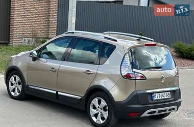 Минивэн Renault Scenic XMOD 2013 в 