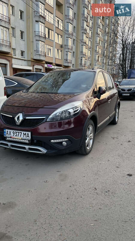 Renault Scenic XMOD 2013
