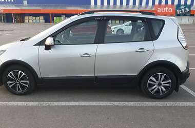 Мінівен Renault Scenic XMOD 2013 в 