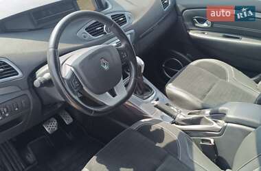 Минивэн Renault Scenic XMOD 2013 в 