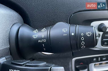 Минивэн Renault Scenic XMOD 2013 в 
