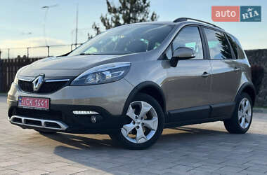 Минивэн Renault Scenic XMOD 2016 в 