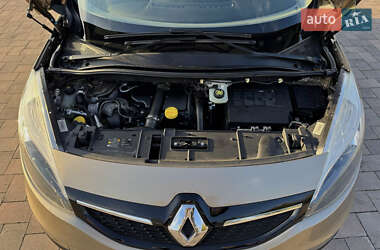 Минивэн Renault Scenic XMOD 2016 в 