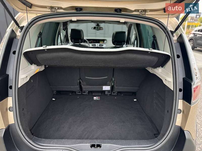 Мінівен Renault Scenic XMOD 2015 в Луцьку