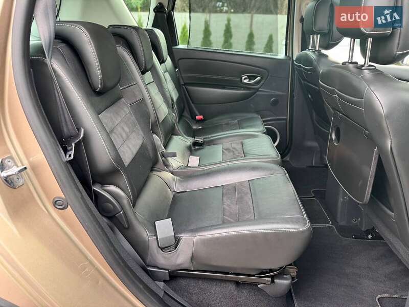 Мінівен Renault Scenic XMOD 2015 в Луцьку