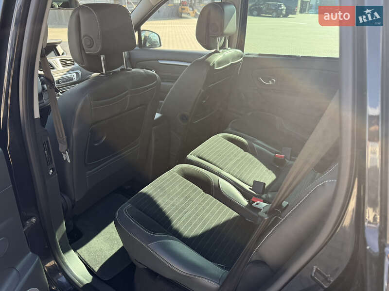 Мінівен Renault Scenic XMOD 2014 в Рівному