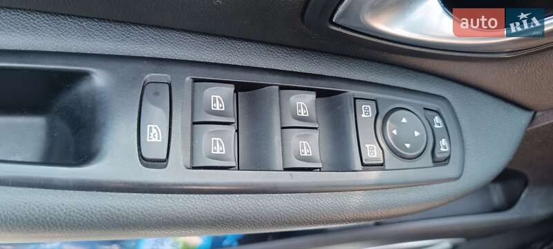 Мінівен Renault Scenic XMOD 2013 в Львові фото 37 Мінівен Renault Scenic XMOD 2013 в Львові