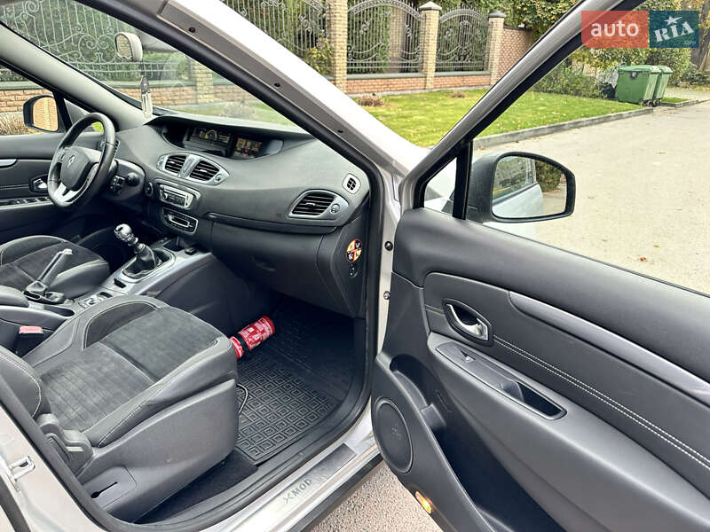 Мінівен Renault Scenic XMOD 2013 в Луцьку