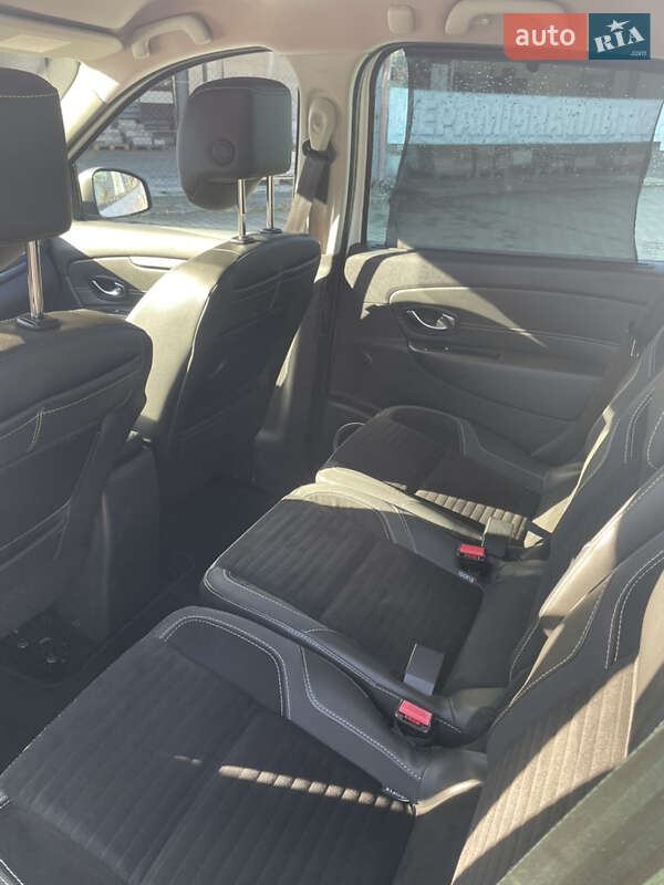 Минивэн Renault Scenic XMOD 2013 в Калуше