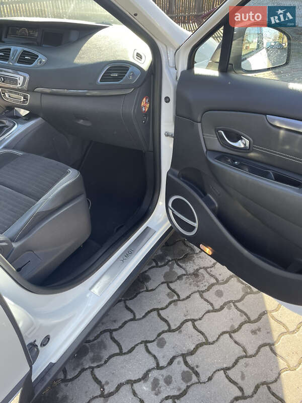 Минивэн Renault Scenic XMOD 2013 в Калуше