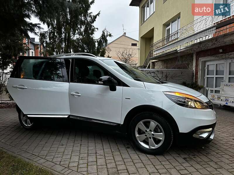 Мінівен Renault Scenic XMOD 2015 в Львові