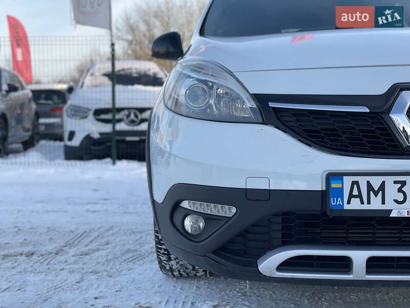 Мінівен Renault Scenic XMOD 2013 в Бердичеві