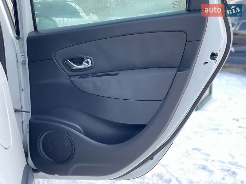 Мінівен Renault Scenic XMOD 2013 в Бердичеві