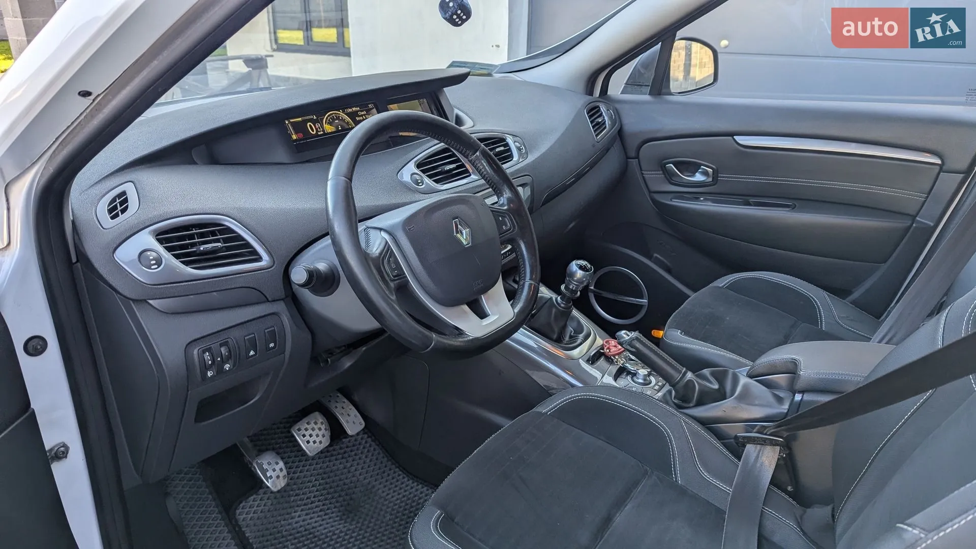2013 Renault Scenic - мініатюра 28